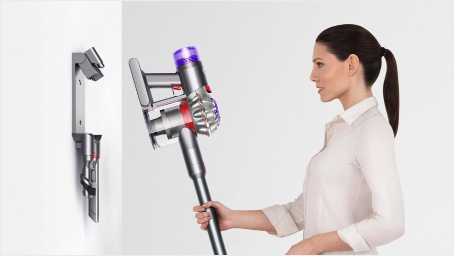 Dyson V8 Absolute Cord-Free Vacuum Cleaner: Powerful Suction, 40-Min Run Time
