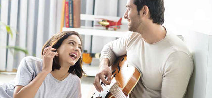 Daikin FTKM 1.5 Ton 5 Star Inverter Split AC Coanda Airflow