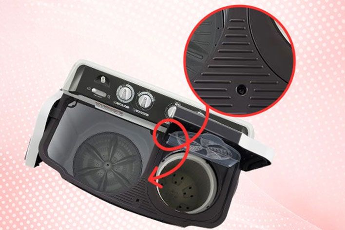 LG 8Kg Semi-Automatic Top Load Washing Machine, Roller Jet Pulsator, Burgundy