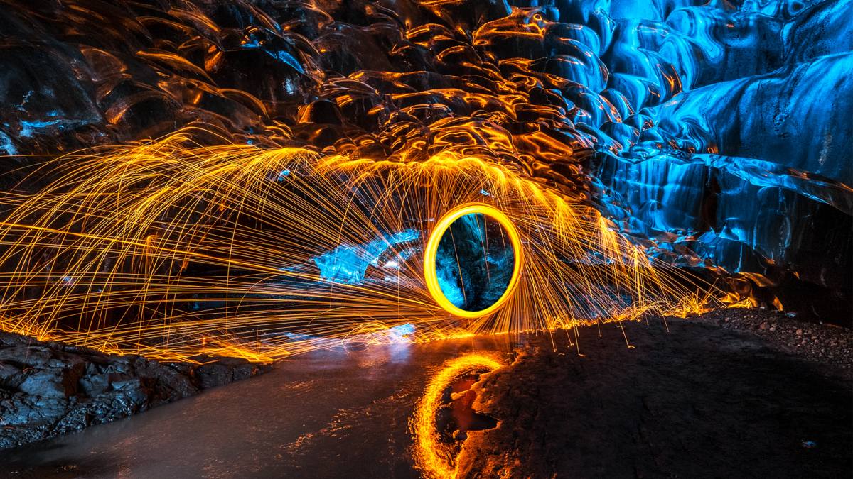 TCL 115-inch Premium QD-MiniLED 4K Smart TV: X955 Ultimate Home Entertainment